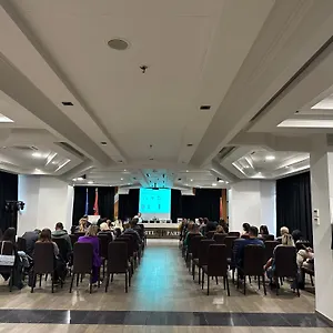 Partner & Hotel Vlorë